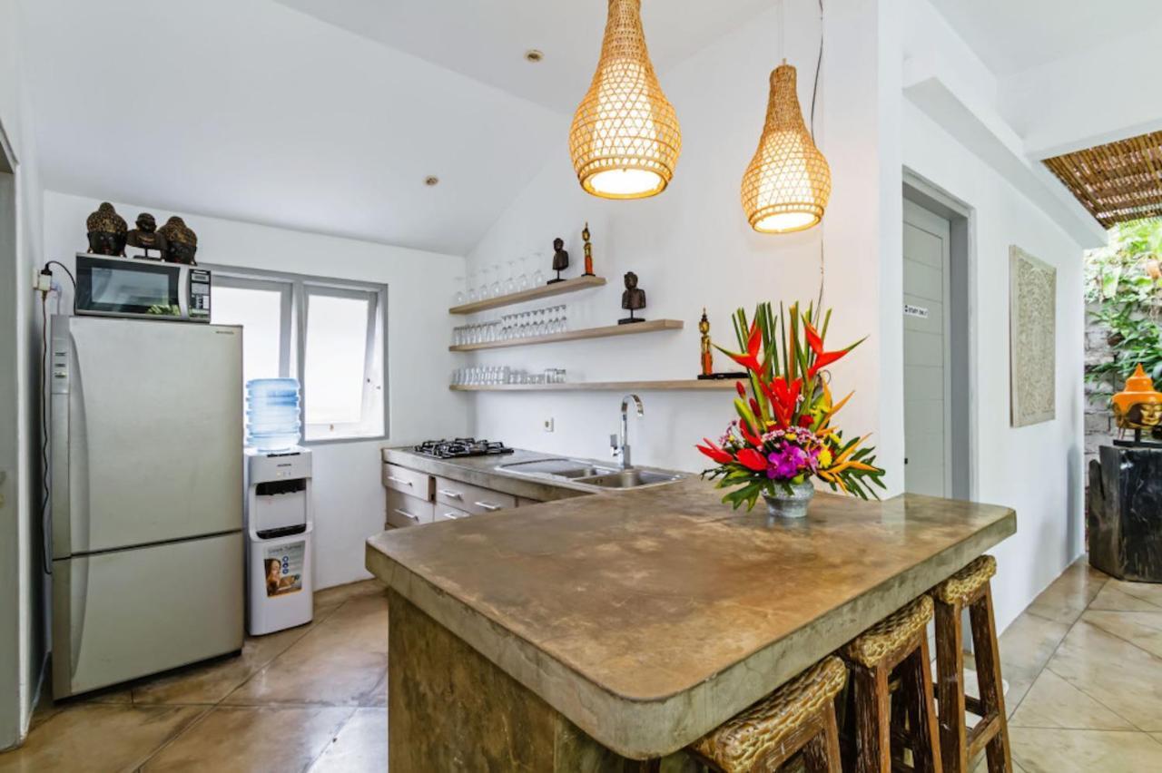 Villa Eindra Seminyak Esterno foto